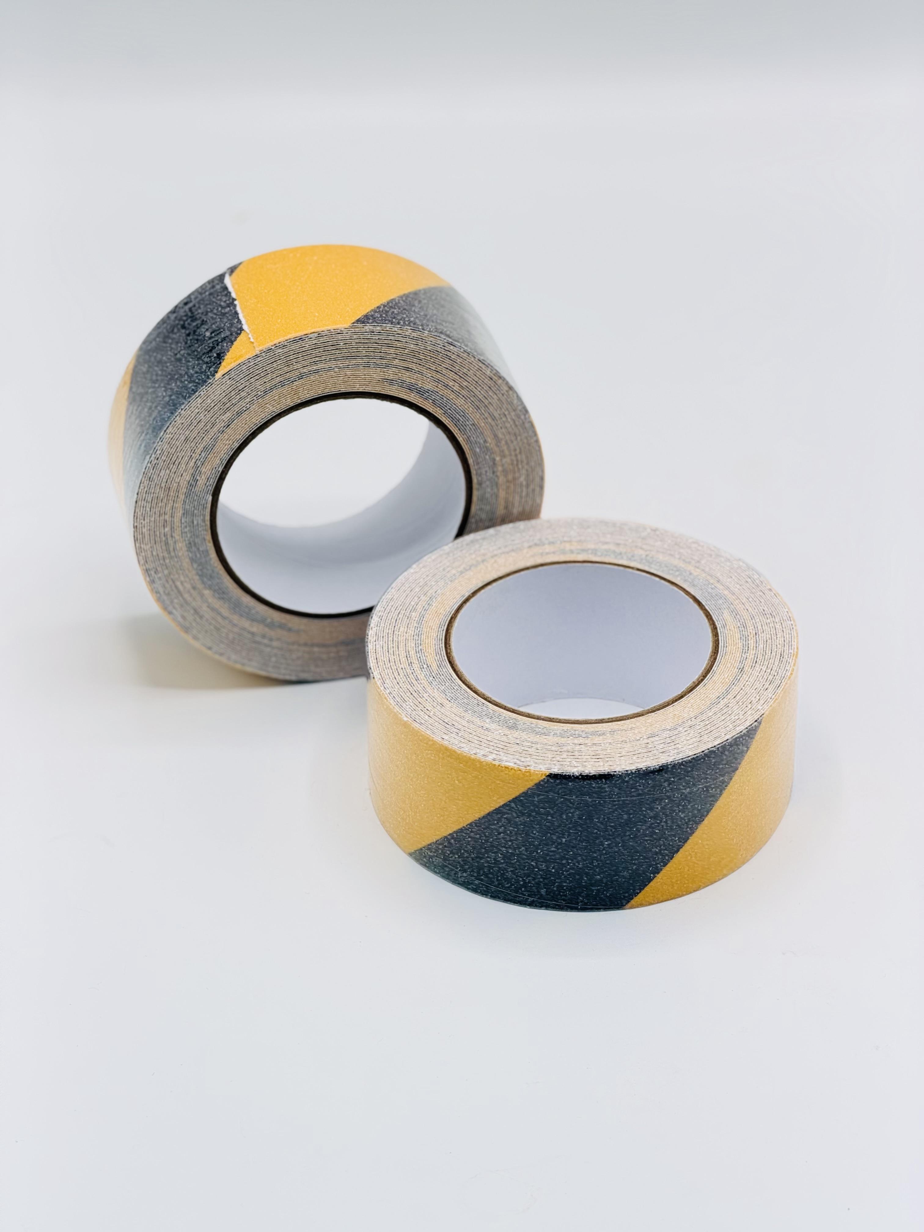 لزاق مانع تزحلق