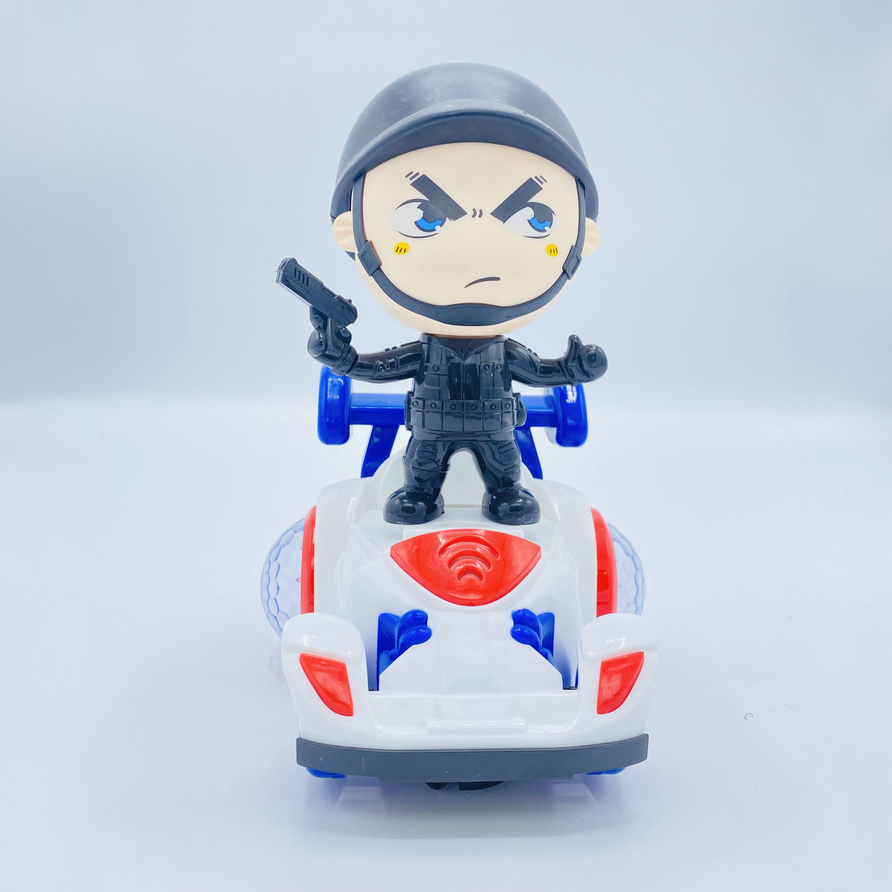 شرطي مع عربة